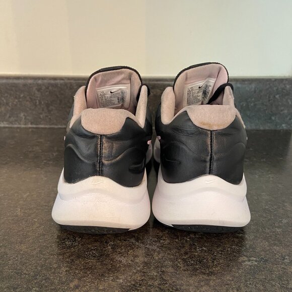 Girl's Star Runner 3 Shoes - Size 3.5Y - Picture 5 of 8